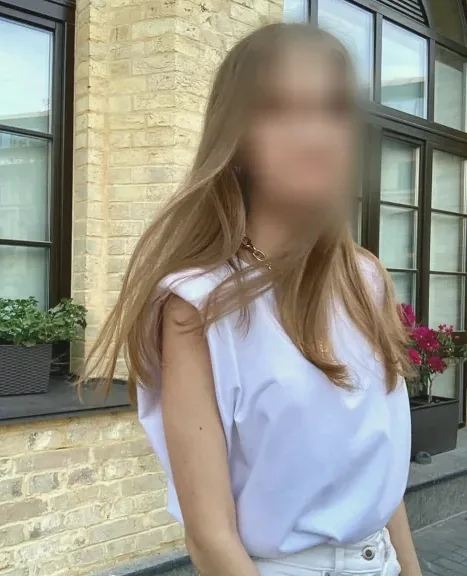 Cecilia, 23