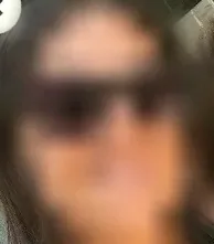Julia, 40