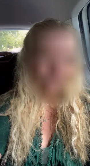 Marika, 29