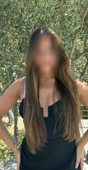 Nella, 35
