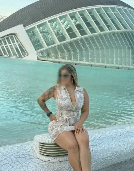 Netta, 32