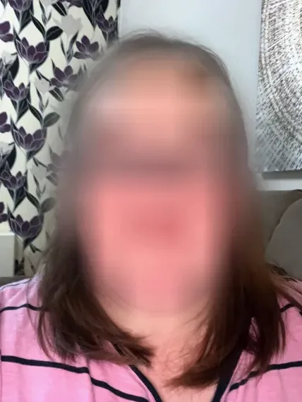 Nina, 30