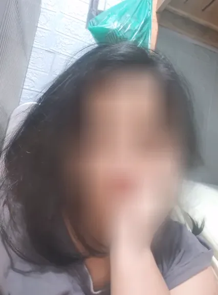 Nina, 37