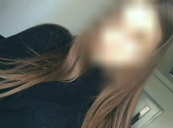 Saara, 24